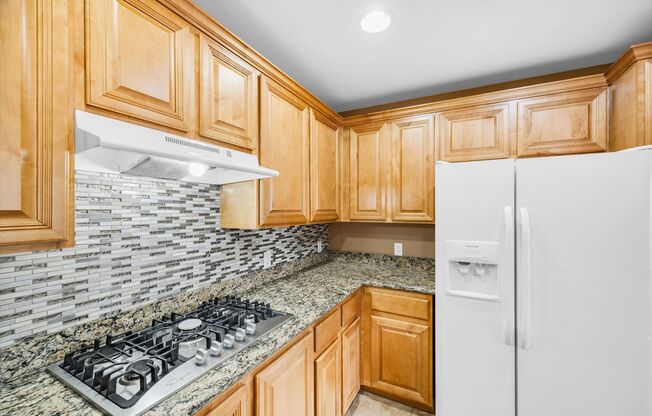 Sought after Park Avenue Condominiums/Top Floor Three Bedroom