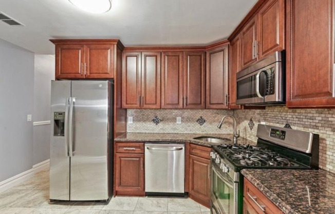 532 38 ST