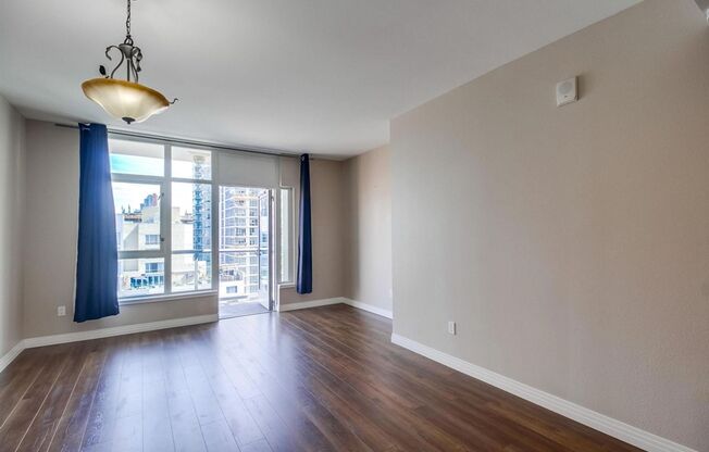 Studio, 1 bath, $2,350, Unit UNIT 1207
