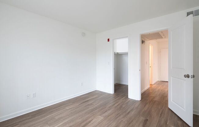 2 beds, 2 baths, 965 sqft, $2,695, Unit 138