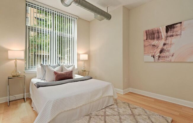 2 beds, 2 baths, $3,300, Unit # 105