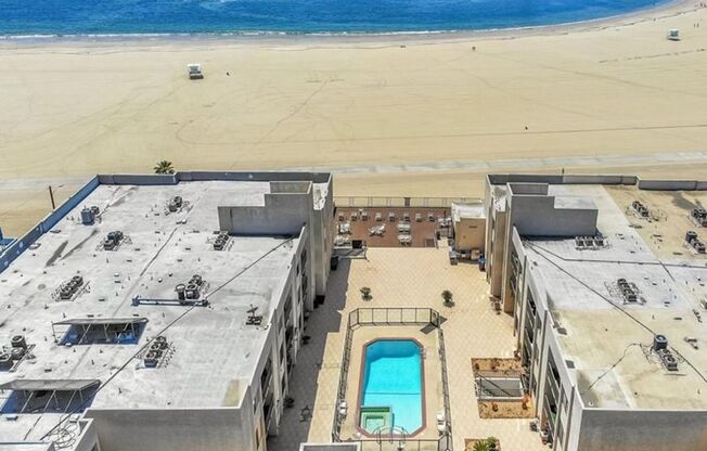 1 bed, 1 bath, $2,595, Unit Huntington Beach, CA 92647