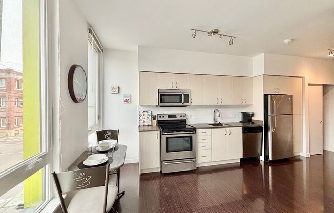 Studio, 1 bath, 547 sqft, $1,495, Unit 205
