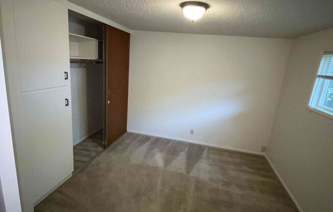 xWillamette Court