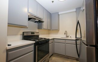 1 bed, 1 bath, $2,495, Unit 2