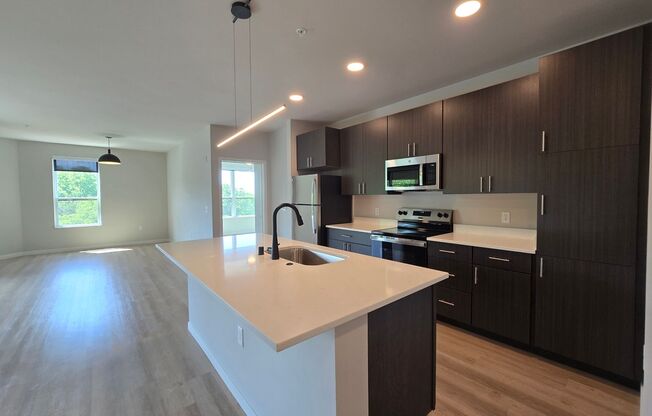 2 beds, 2 baths, 1,244 sqft, $2,170, Unit 8421-127