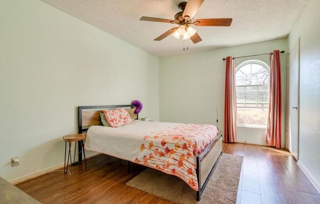 Pointe Condos #2 - List Only