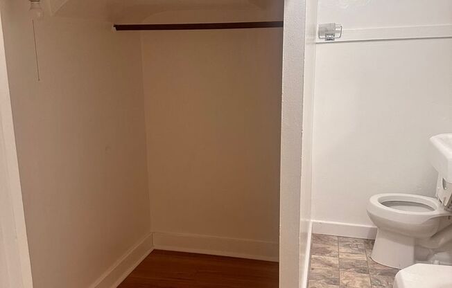 Studio, 1 bath, 400 sqft, $1,495, Unit A