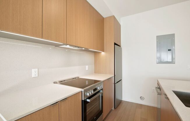 1 bed, 1 bath, $2,495, Unit 305