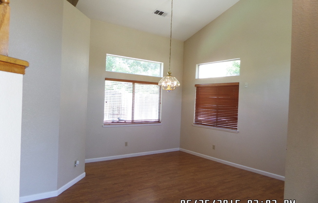 3 beds, 2 baths, $2,695