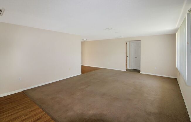 South Venice Annual Home for Rent