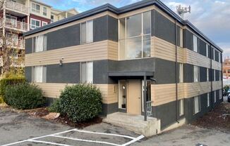 12348 28th Ave NE