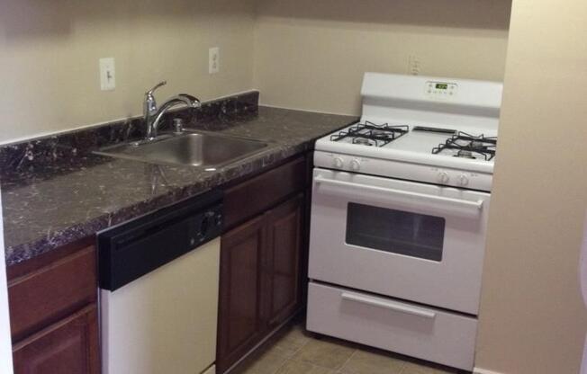 Spacious One Bedroom/One Bathroom Apartment in Montpelier Village with Panoramic Balcony Views will be Available April  10th! GAS, ELECTRIC & WATER ARE INCLUDED!