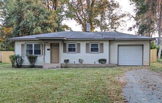 2 Bedroom, 1 Bath Home in Oakhurst