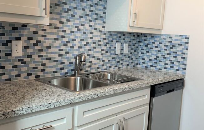 1 bed, 1 bath, 684 sqft, $890, Unit 2325-07