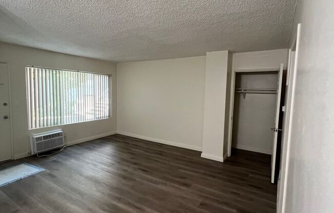 2 beds, 2 baths, 740 sqft, $2,395, Unit 221-C