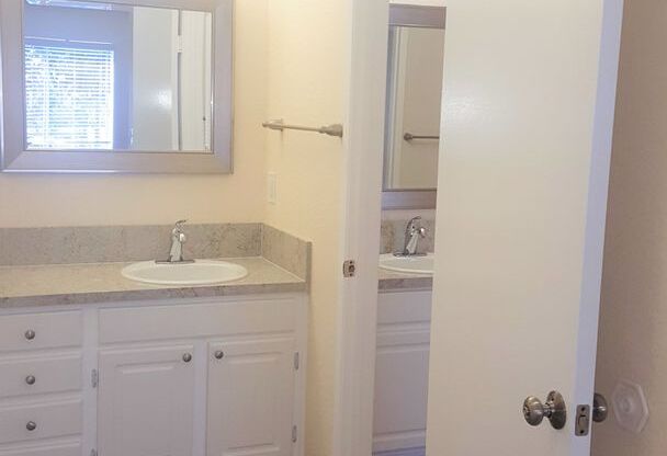 2 beds, 2 baths, 875 sqft, $2,495, Unit A04