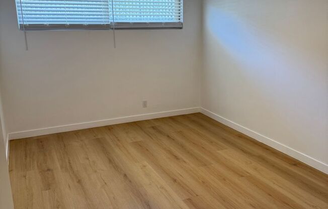 845 Victor Ave