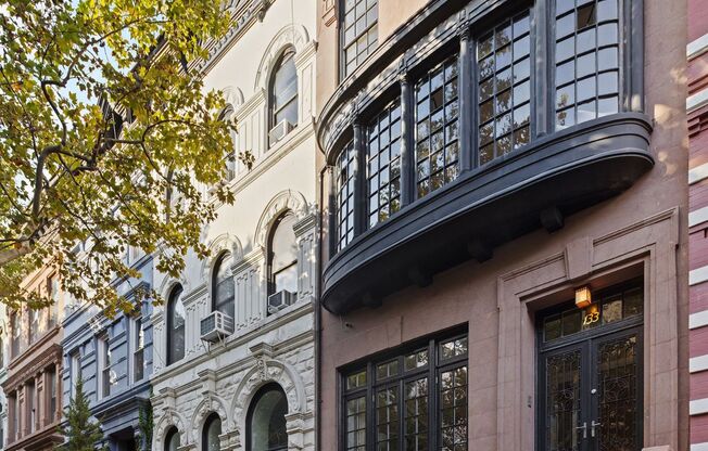 133 W 78 ST