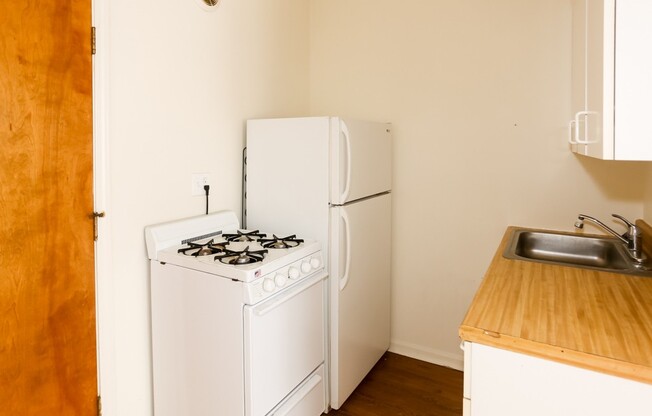 4031 Kenmore
