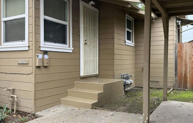 Sweet 2/1 Available NOW!!!