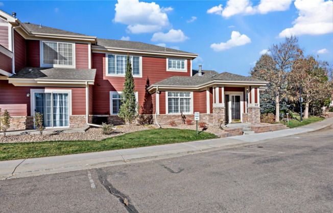 Spacious - Fully Furnished 2-Bedroom Condo at The Falls at Legend Trail