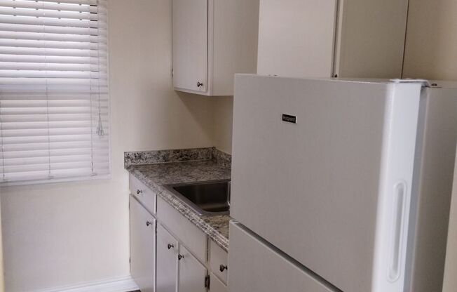 Studio, 1 bath, 500 sqft, $1,650, Unit 07