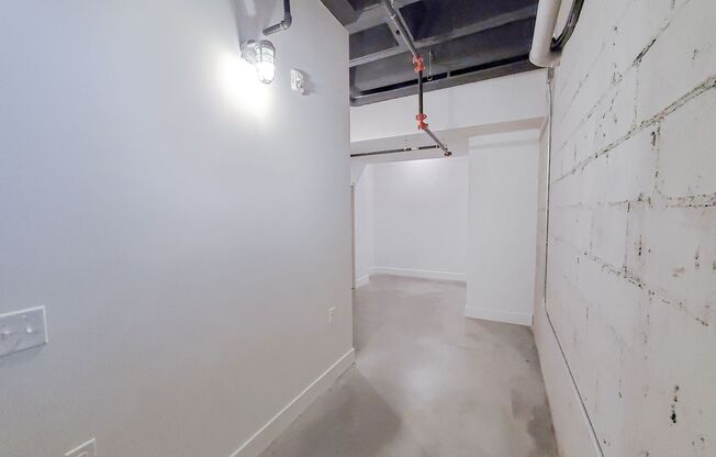 Studio, 1 bath, 525 sqft, $920, Unit C100-ADA