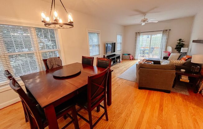 *RE-RENTAL AVAILABLE 11/14/25 * Quartz Counters! 3 Bedroom, 2.5 Bath House