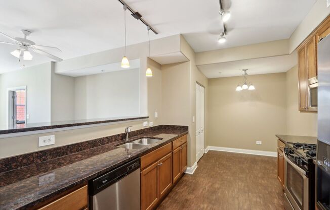 1 bed, 1.5 baths, 1,382 sqft, $2,400, Unit 426