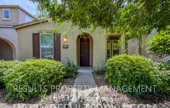 Open Concept Floorplan West Roseville
