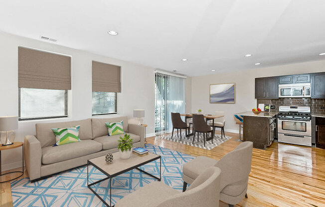 Affordable and Spacious one or two Bedroom Lincoln Square Apartments at Lincoln Square Commons