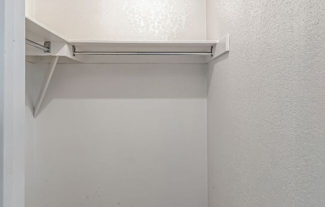 2 beds, 1 bath, 785 sqft, $1,100, Unit A-12