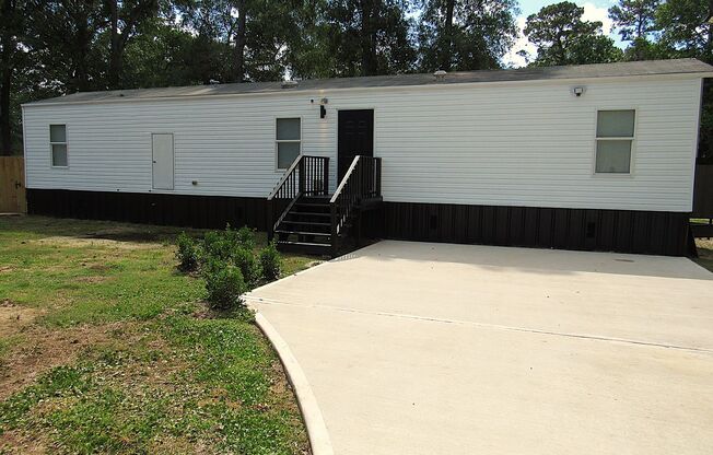 Conveniently Located Northeast Houston Area Property