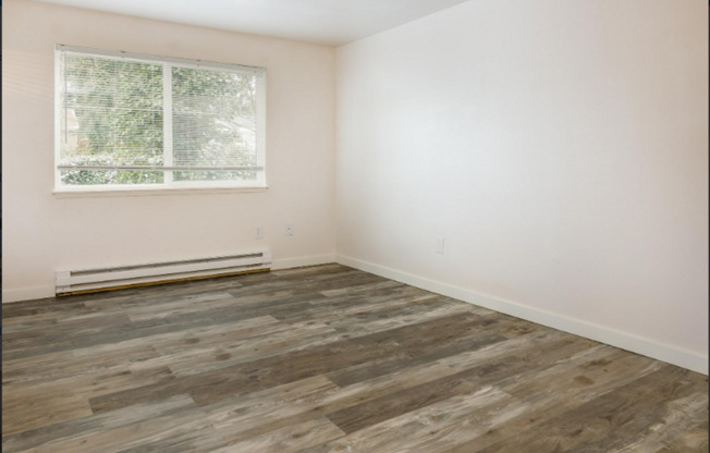 1 bed, 1 bath, 590 sqft, $1,355, Unit 103