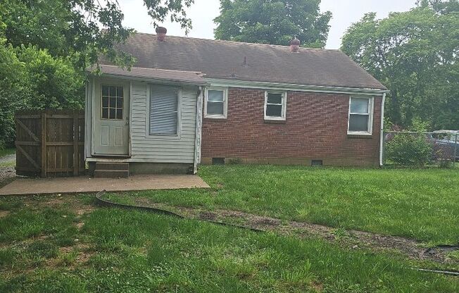 721 BLACKSTONE AVE