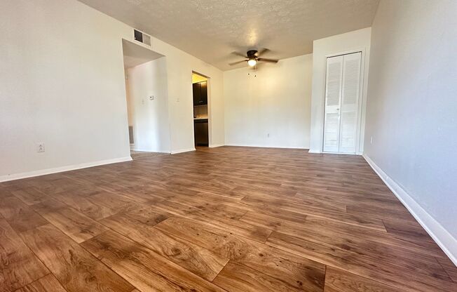 1349 DEVONPORT DR
