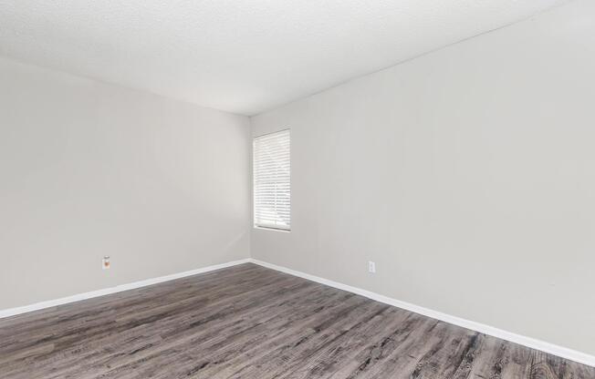 1 bed, 1 bath, 670 sqft, $1,069