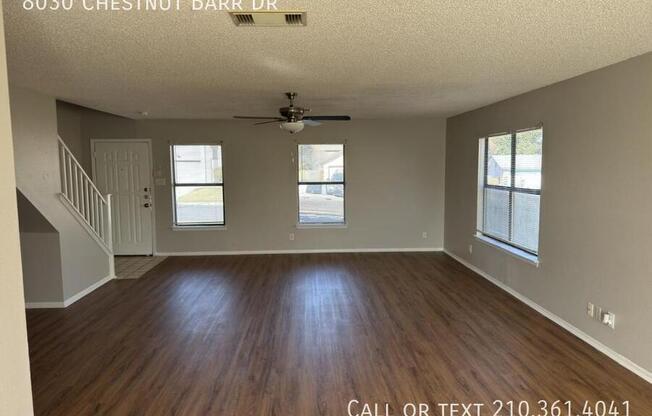 8030 CHESTNUT BARR DR