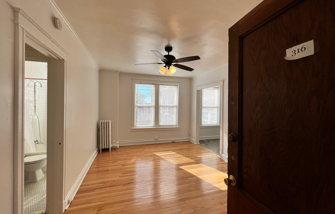 1 bed, 1 bath, 525 sqft, $1,110, Unit 316
