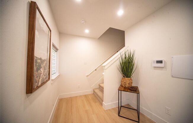 New Beautiful Townhome Great Location