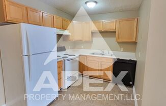 3 beds, 2 baths, $1,600, Unit 1841-112