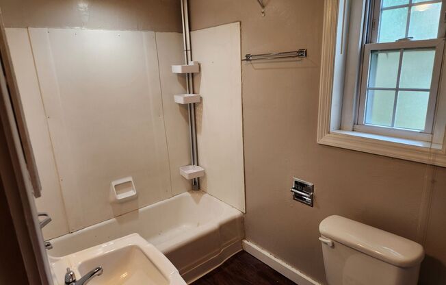 Conveniently Located One Bedroom Apartment! - Rent includes water and sewer!