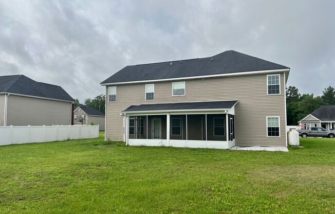 639 Red Oak Lane, Hinesville, GA