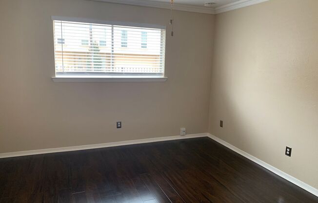 1 bed, 1 bath, 600 sqft, $1,100, Unit 104