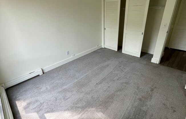 2 beds, 1.5 baths, 950 sqft, $1,545, Unit 124W