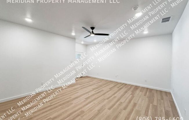5805 URBANA