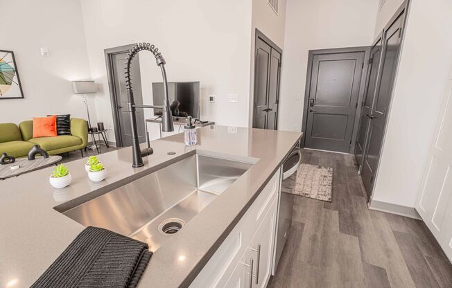 1 bed, 1 bath, 725 sqft, $1,610, Unit A111