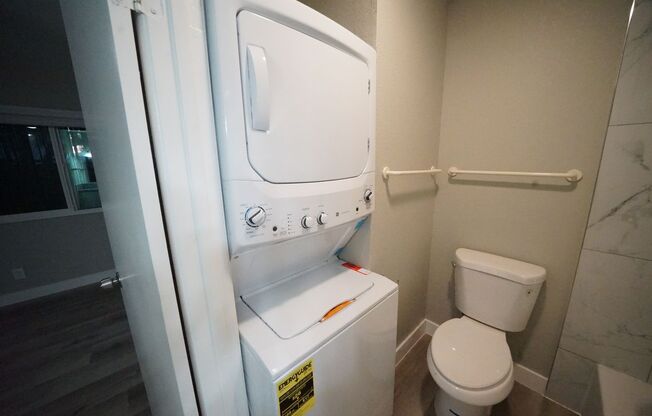 1 bed, 1 bath, $1,095