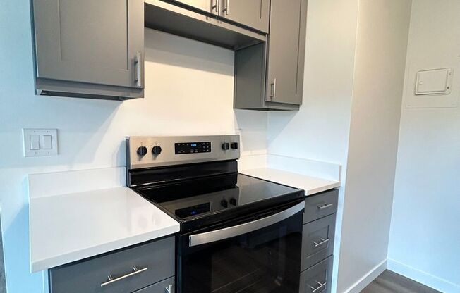 1 bed, 1 bath, 620 sqft, $1,750, Unit 302